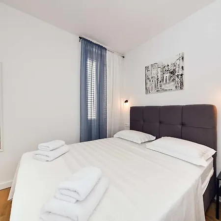 Apartment Dolce 1 *