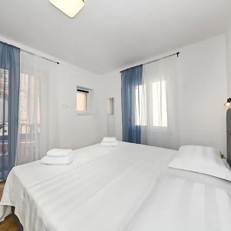 Dolce 1 Apartment *